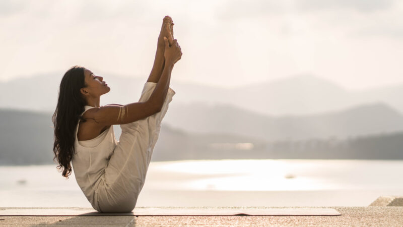 Meditação Kundalini Yoga: Uma Poderosa Mistura de Práticas Espirituais e Físicas